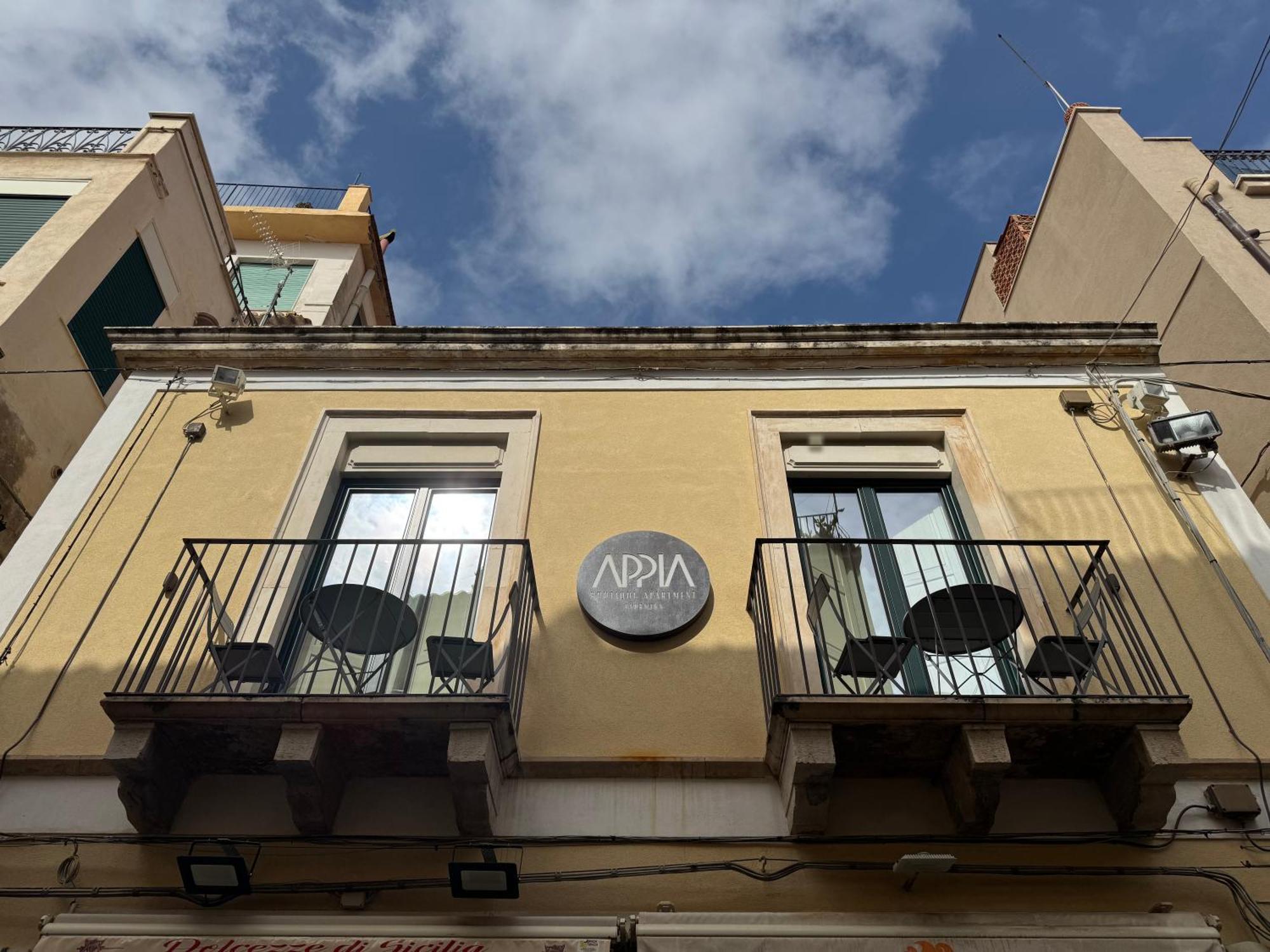 Appia Boutique Apartment 陶尔米纳 外观 照片